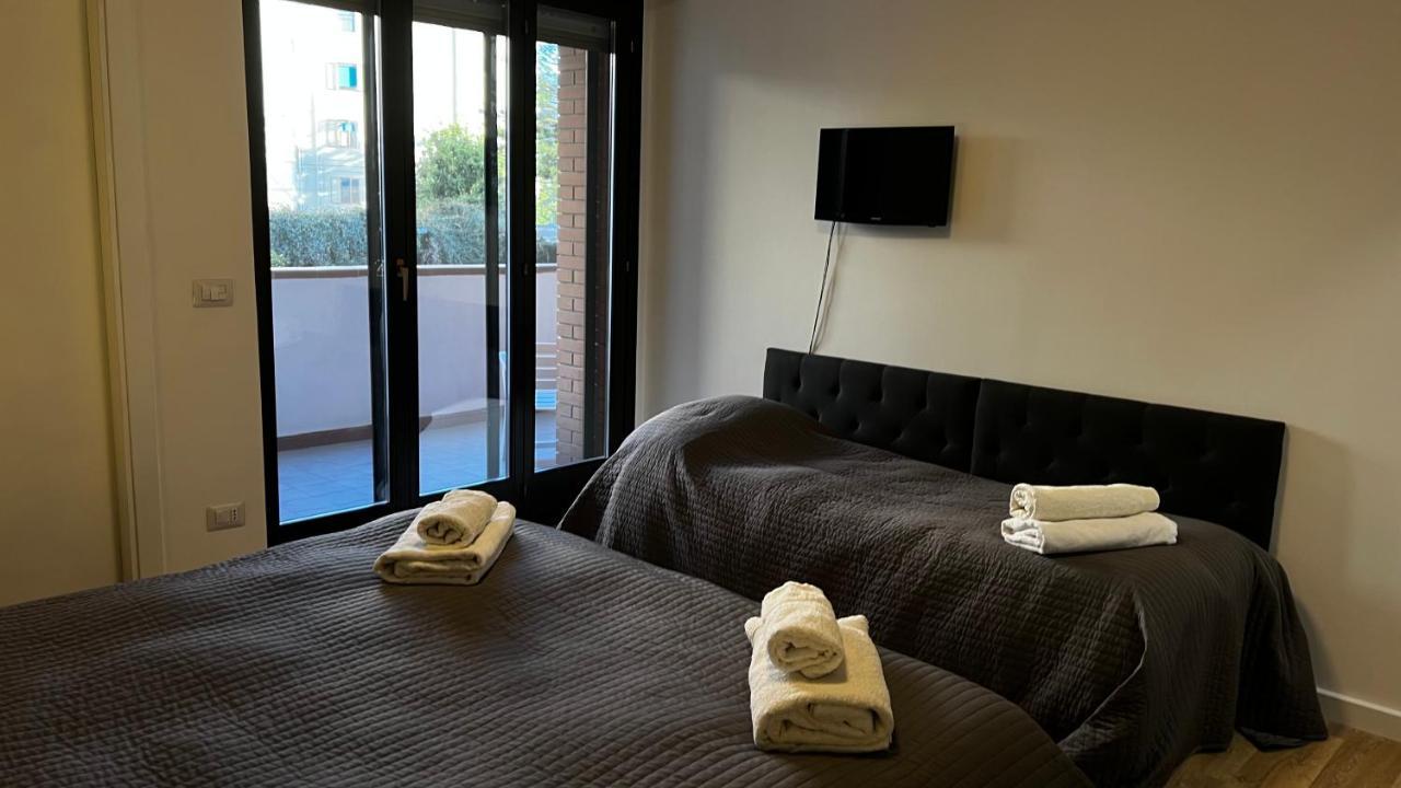 Domi Apartments Wellness Pompei Bagian luar foto