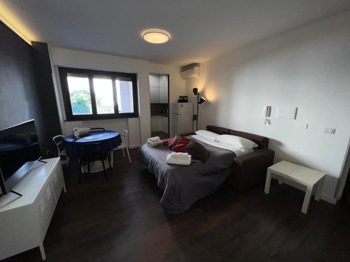 Domi Apartments Wellness Pompei Bagian luar foto