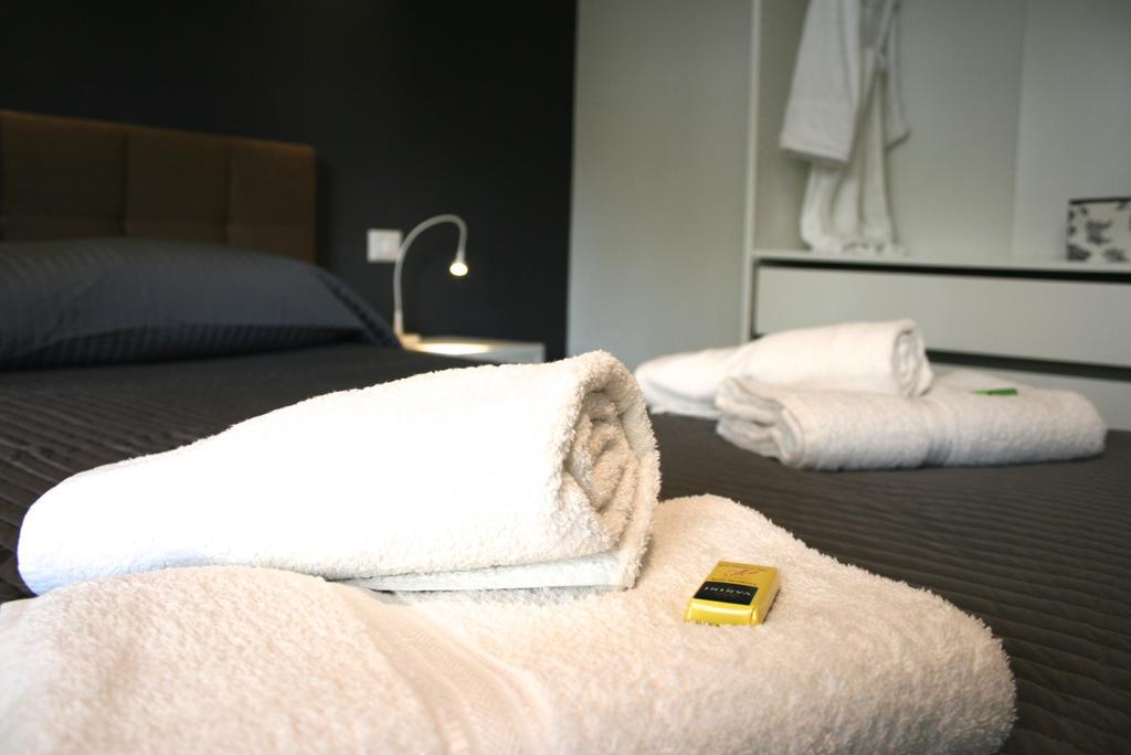 Domi Apartments Wellness Pompei Bagian luar foto