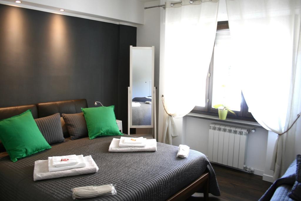 Domi Apartments Wellness Pompei Bagian luar foto