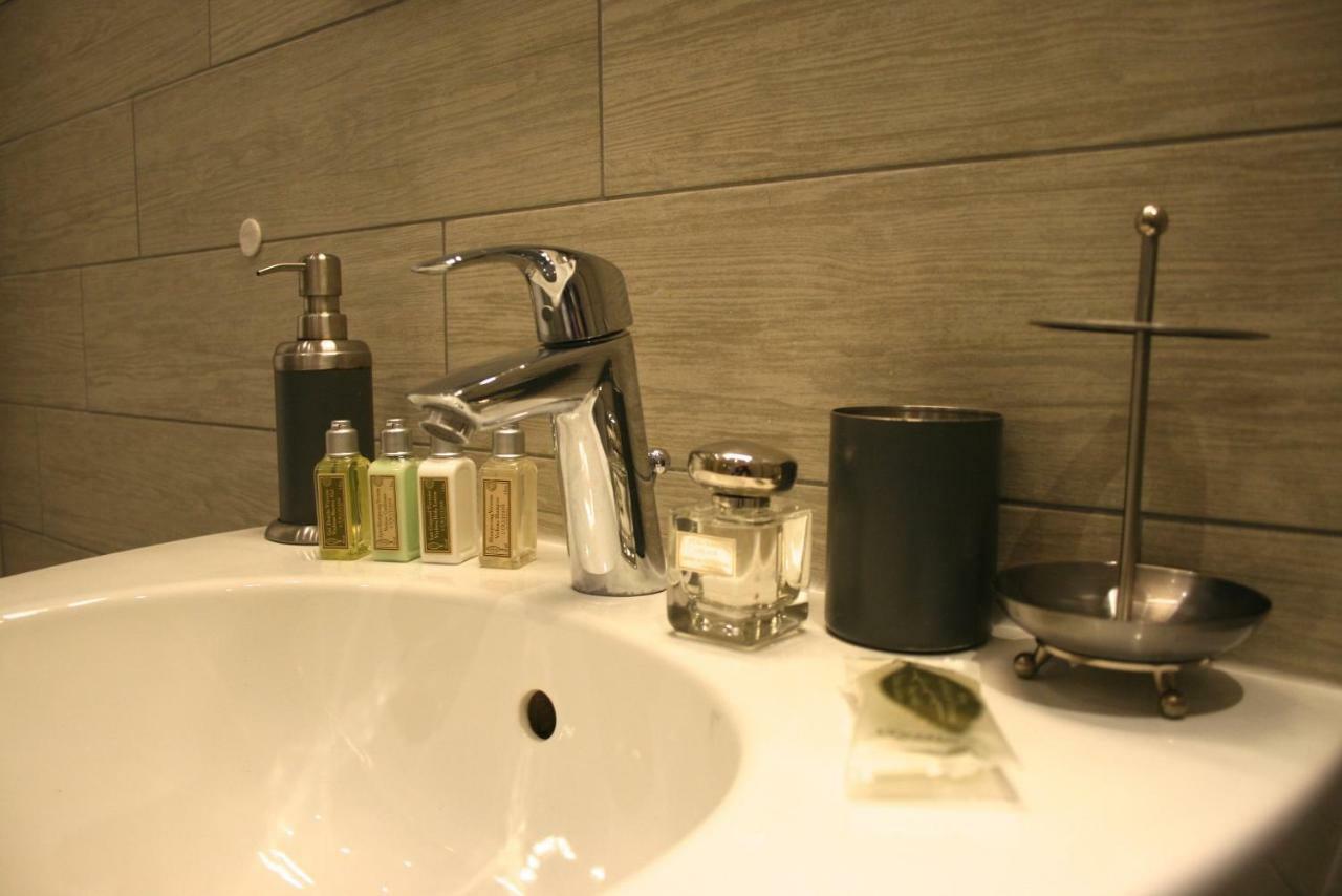 Domi Apartments Wellness Pompei Ruang foto